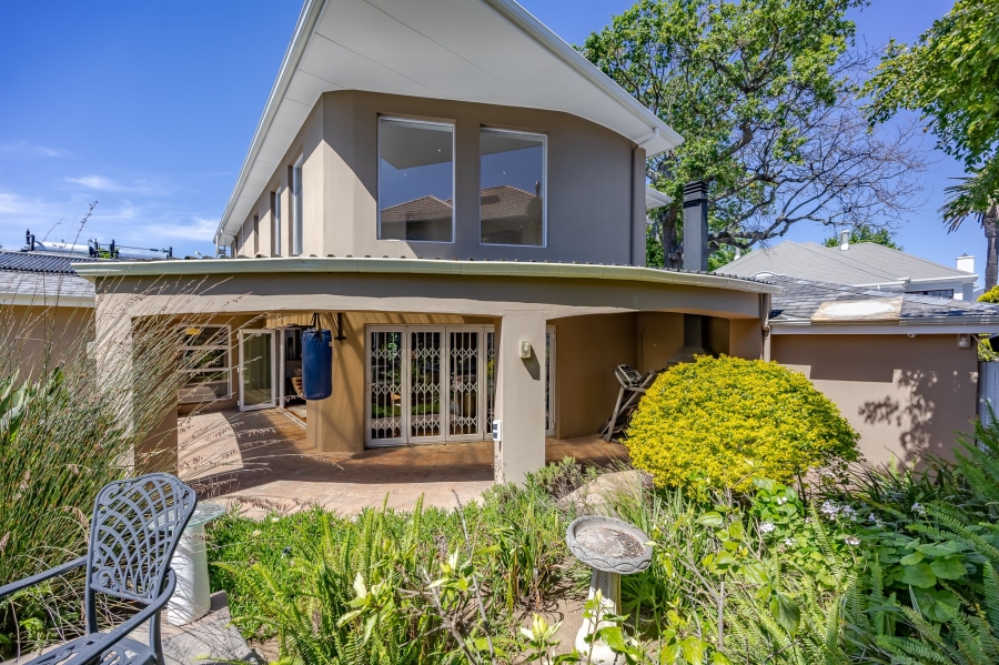 5 Bedroom Property for Sale in Kenilworth Upper Western Cape